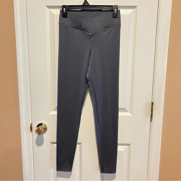 Express Womens High Waisted Crossover Activewear Gray Yoga Leggings Slim Fit XS - Picture 4 of 16